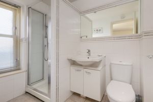 Photo 17- click for photo gallery